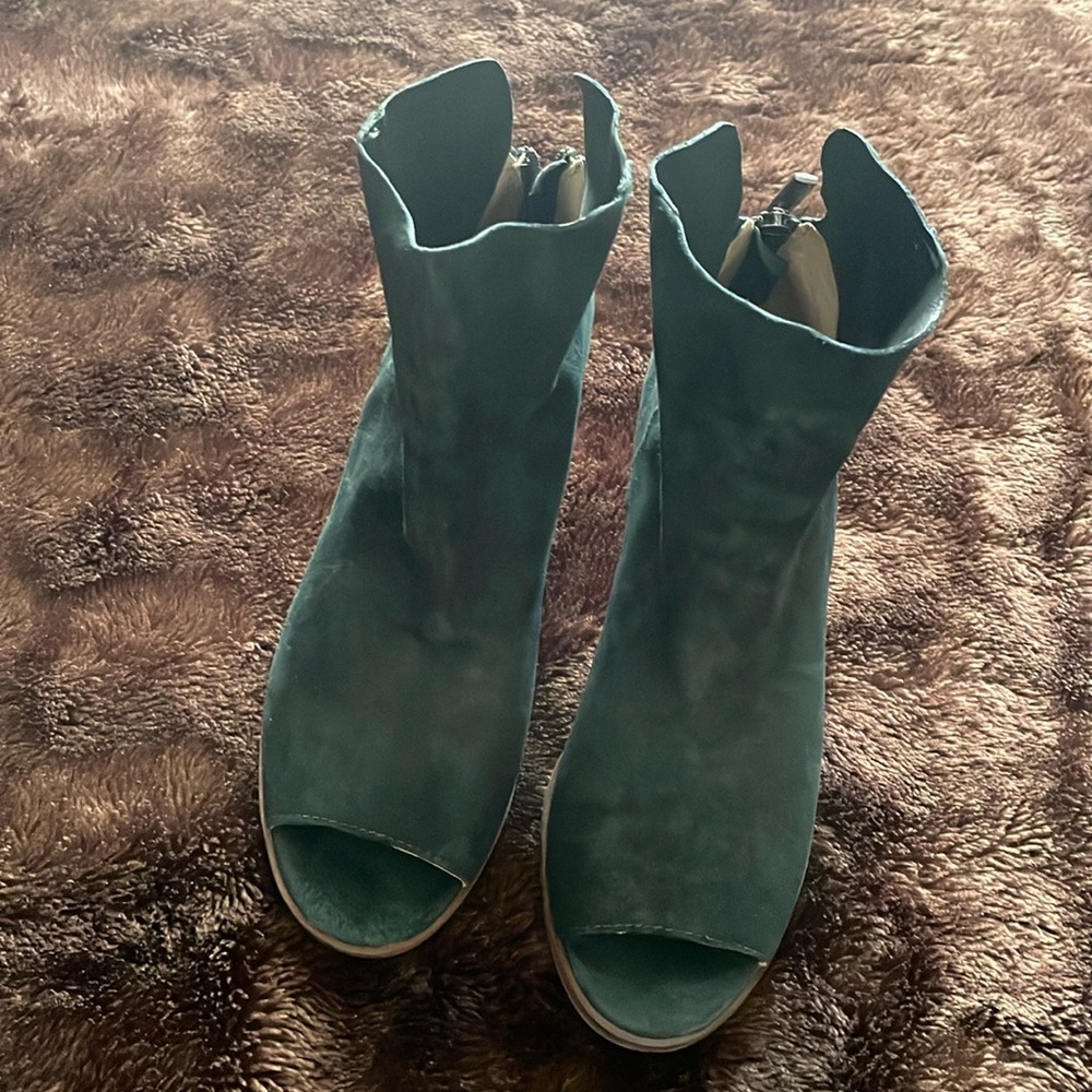 Lucky Brand leather wedges 7.5 greenish black with wooden heal